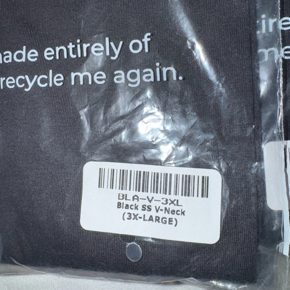 Fresh Clean Threads Black T-Shirt - Picture 2 of 3